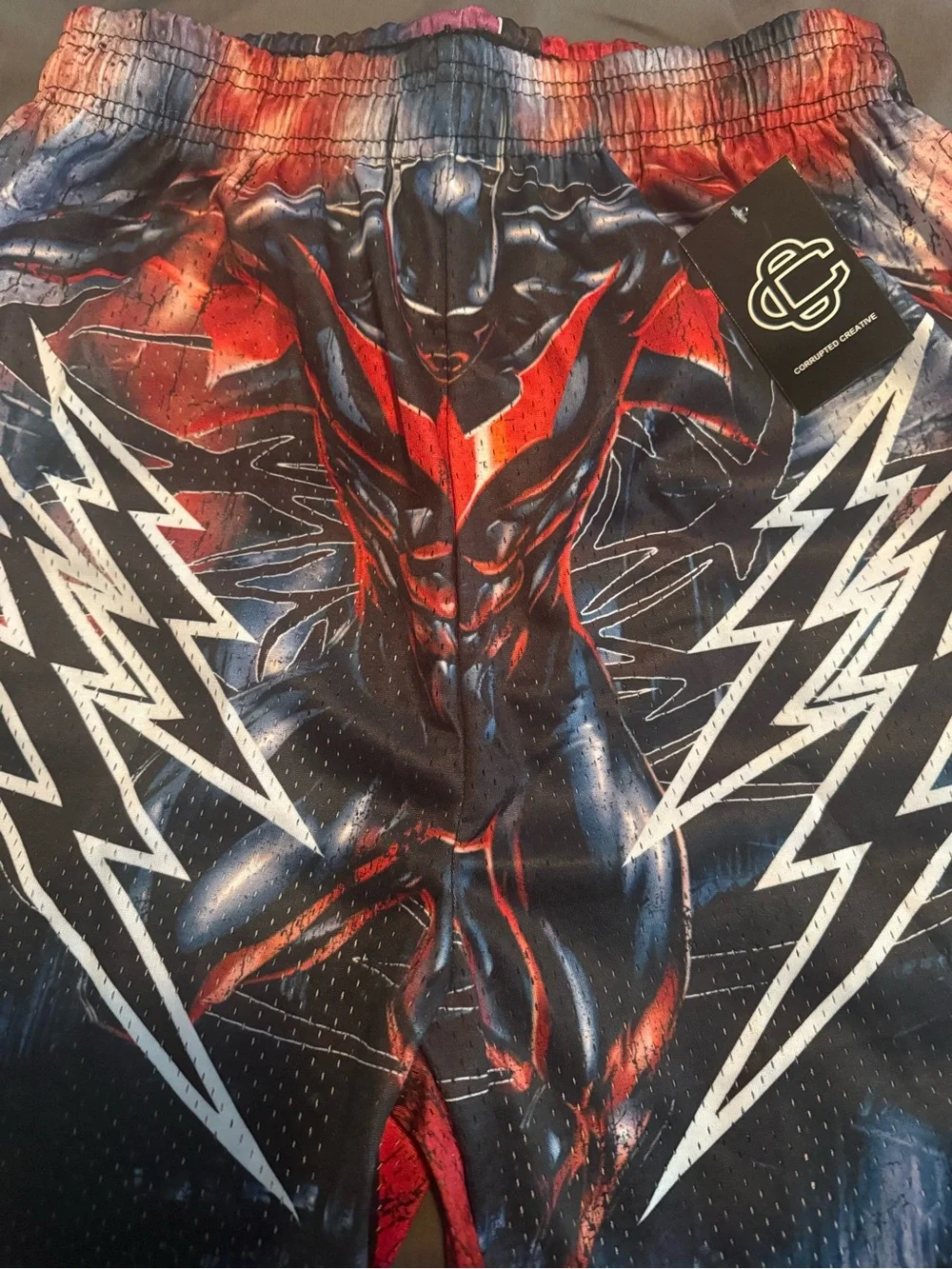 BATMAN - Corrupted Creative - Batman XXL shorts.